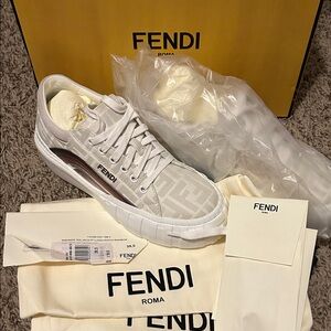 2023 Fendi Women’s 39.5 Sneaker